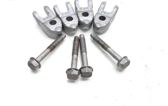 Chevrolet Captiva Fuel Injector clamp holder 