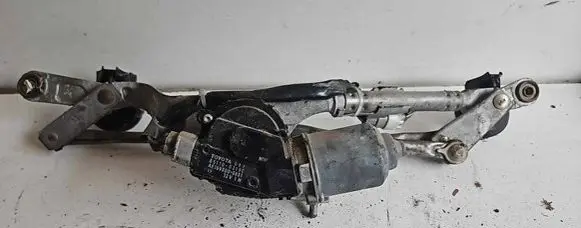 Toyota Auris 150 Front wiper linkage and motor 8511002190 AE1593000831