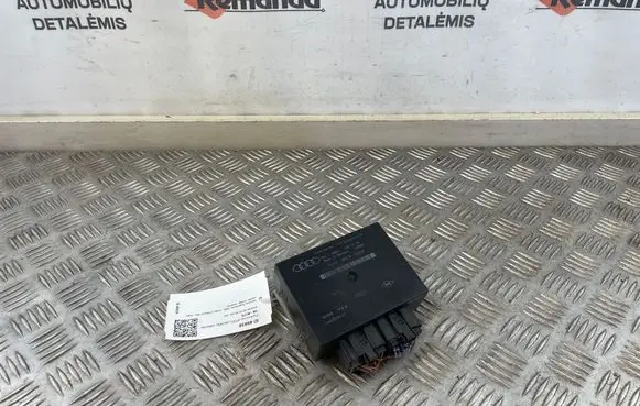 Audi A8 S8 D2 4D Parking PDC control unit/module 4D0919283