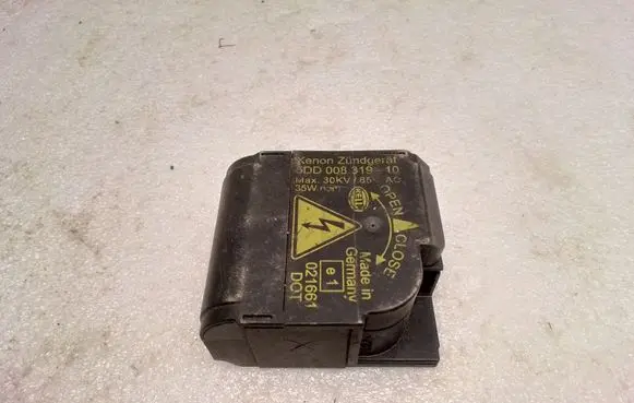 BMW 5 E60 E61 Headlight ballast module Xenon 5DD00831910