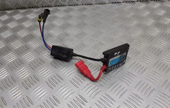 Renault Megane II Voltage converter inverter 58782