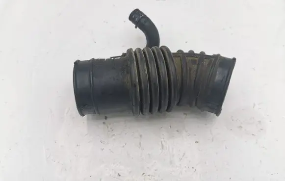 Nissan X-Trail T30 Turbo air intake inlet pipe/hose