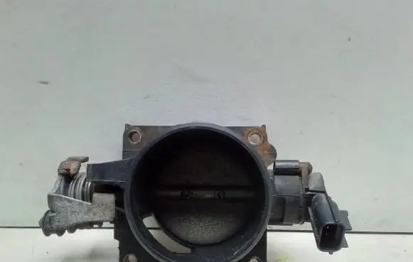 Ford Mondeo Mk III Electric throttle body valve 1S7U9E927CA