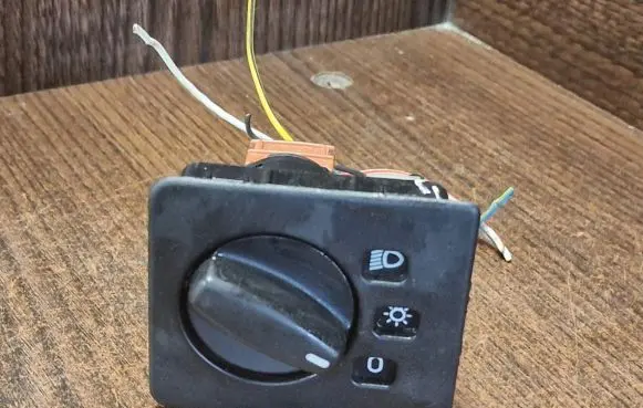 Peugeot Boxer Light switch