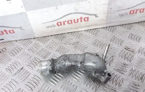 Toyota Corolla Verso E121 Engine coolant pipe/hose