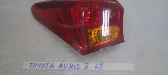 Toyota Auris E210 Rear/tail lights 02-266