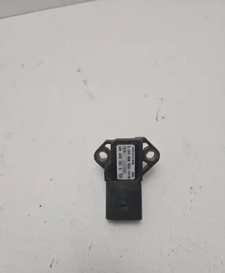 Audi A4 S4 B6 8E 8H Air pressure sensor 038906051C 0281002401