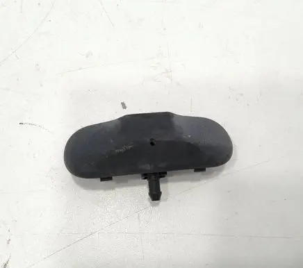Volkswagen PASSAT B6 Windshield washer spray nozzle 5M0955985