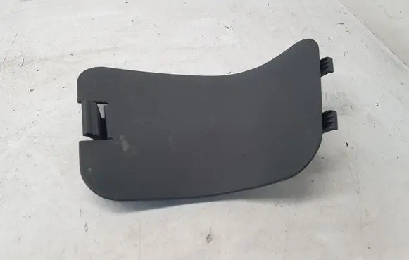 Toyota Prius (XW20) Tail light bulb cover holder 6474647010