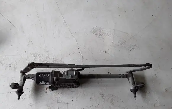 Volkswagen Scirocco Front wiper linkage A2439378