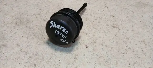 Volkswagen Sharan Oil filter cover 038115433