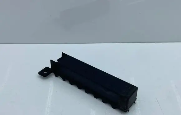 BMW 2 F46 Other engine bay part 15677210 5174 51432402