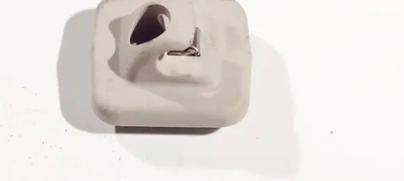 Sun visor clip/hook/bracket