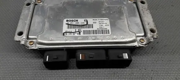 Peugeot 106 Engine control unit/module ECU 0261206246