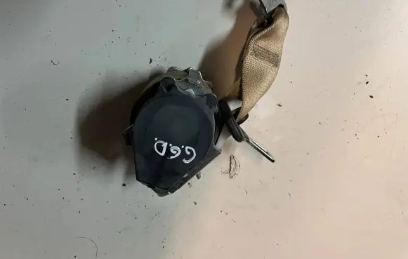 BMW X5 E70 Third row seat belt 