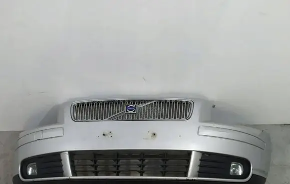 Volvo V50 Front bumper 