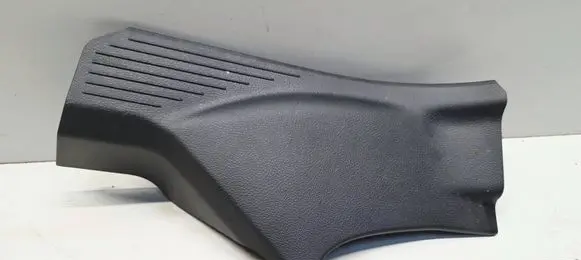 Nissan Qashqai J12 Rear sill trim cover 769B66UA0A