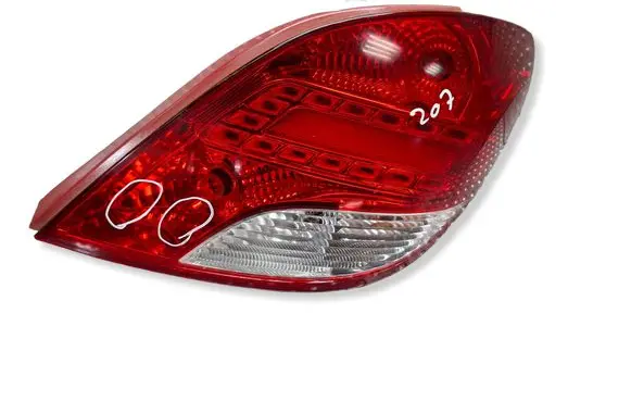 Peugeot 207 Rear/tail lights S26309901 9686565980