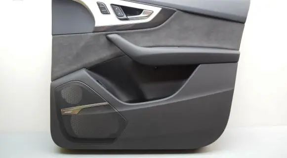 Audi Q7 4M Front door card panel trim 4M0867118B 4M1868018