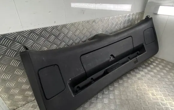 Audi Q7 4L Tailgate/boot lid cover trim 4L0867973G