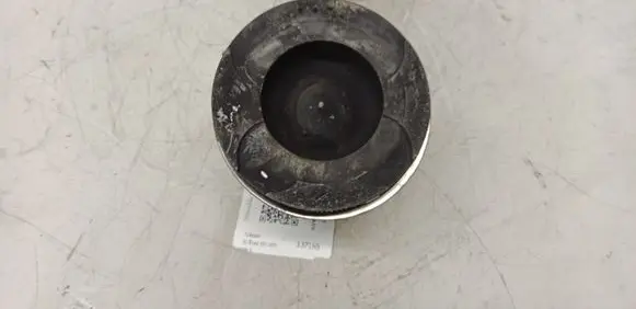 Nissan X-Trail T30 Piston 