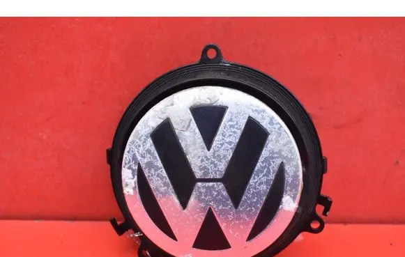 Volkswagen Golf IV Tailgate/trunk/boot exterior handle 1K0827469D