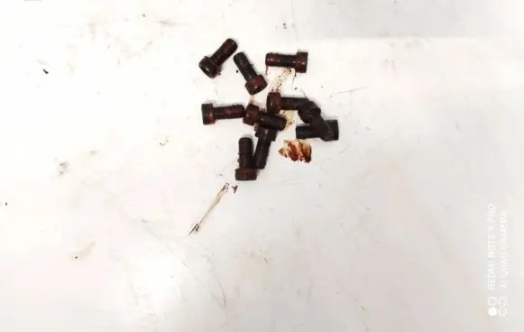 Audi A6 S6 C6 4F Nuts/bolts 
