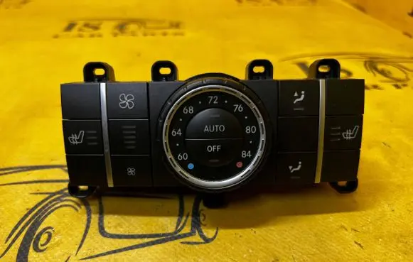 Mercedes-Benz GL X166 Climate control/heater control trim A1669050400 1669050400