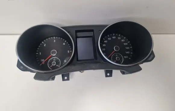 Volkswagen Golf VI Speedometer (instrument cluster) 5K0920960G