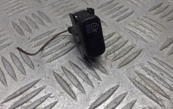 Mercedes-Benz E W210 Fog light switch 2108202210