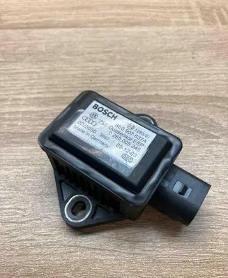 Audi A4 S4 B6 8E 8H ESP acceleration yaw rate sensor 8E0907637A 0265005245