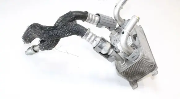 Ford Fusion Gearbox / Transmission oil cooler DG937A095AD