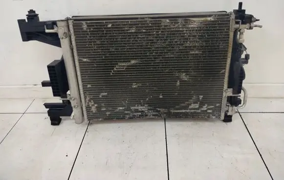 Opel Astra J Radiator support slam panel 