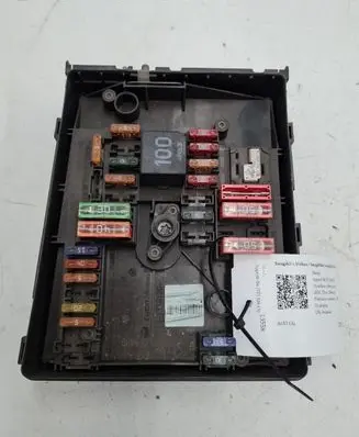 Skoda Superb B6 (3T) Fuse module 1K0937125D
