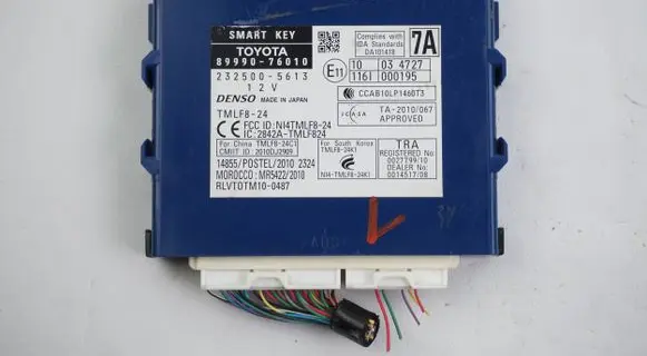 Lexus CT 200H Other control units/modules 8999076010