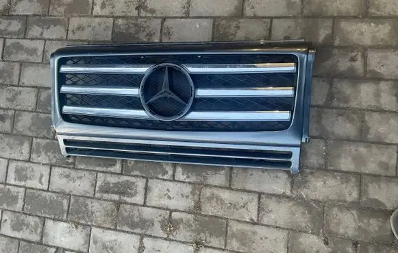 Mercedes-Benz G W463 2nd Gen Front grill