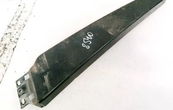 Audi A6 S6 C6 4F Front door glass trim molding 4D0853290A