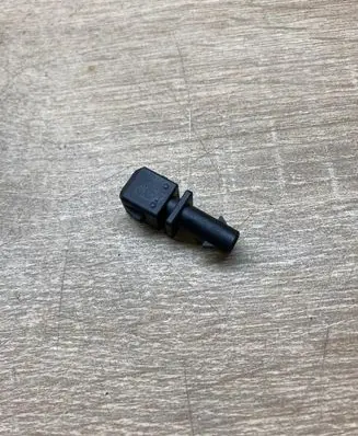 Volkswagen Transporter - Caravelle T4 Plug wire 357972761