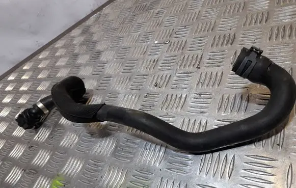 Audi Q5 SQ5 Engine coolant pipe/hose 8R0819334L 8R0819334