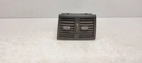 Opel Zafira B Rear air vent grill 13144753 213680437 1000742