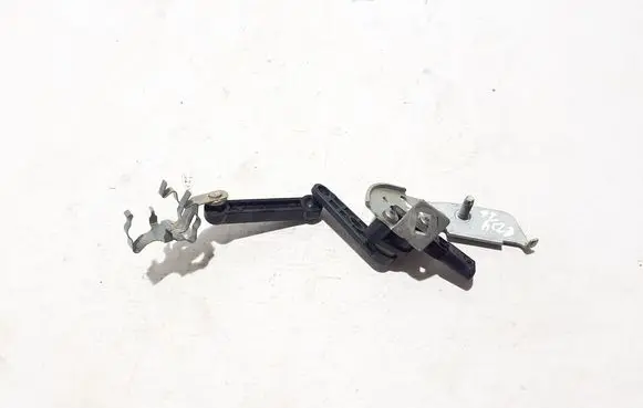 Mercedes-Benz E W214 Rear air suspension level height sensor A0009053713