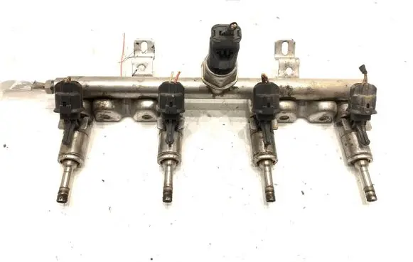 Peugeot 508 Fuel main line pipe 0261500073