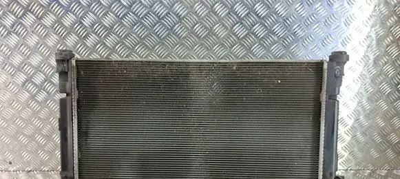 Toyota C-HR I Coolant radiator