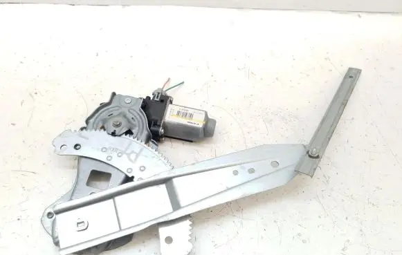 Nissan Note (E11) Rear door window regulator with motor 400929B