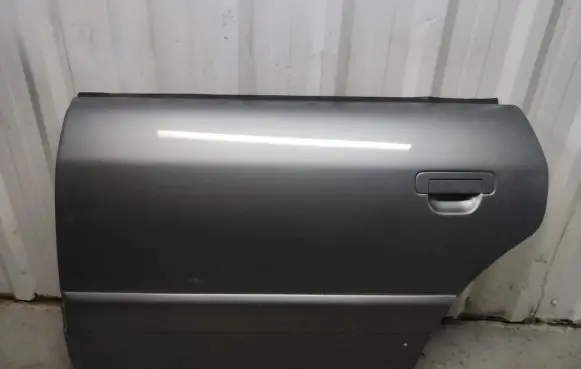Audi A6 S6 C4 4A Rear door LYZL