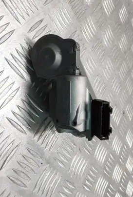 Mercedes-Benz E W211 Steering wheel lock A2034621130