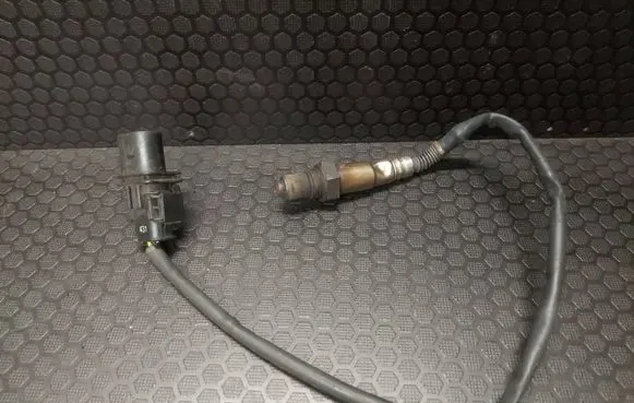 Volkswagen Touareg I Lambda probe sensor 059906262 0281004036