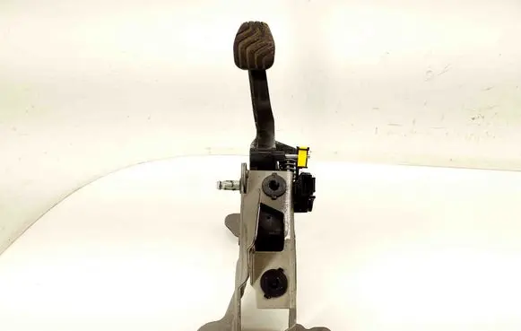 Clutch pedal