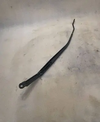 KIA Sportage Front wiper blade arm