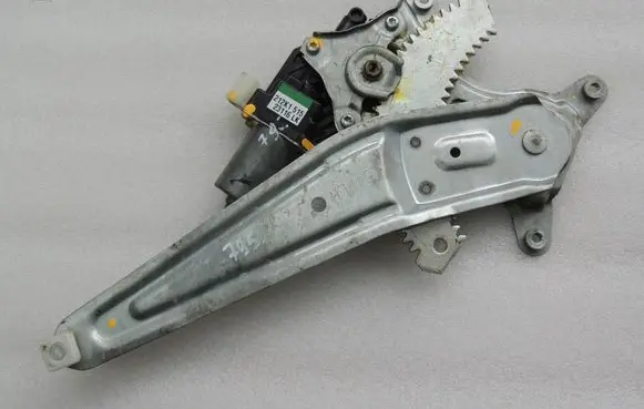 Suzuki Vitara (LY) Rear door window regulator with motor 8350254P10